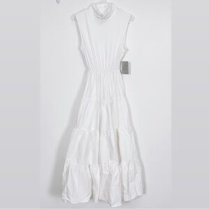 strapless open back dress Tracy Studio Spaghetti Strap Pleated Maxi Dress